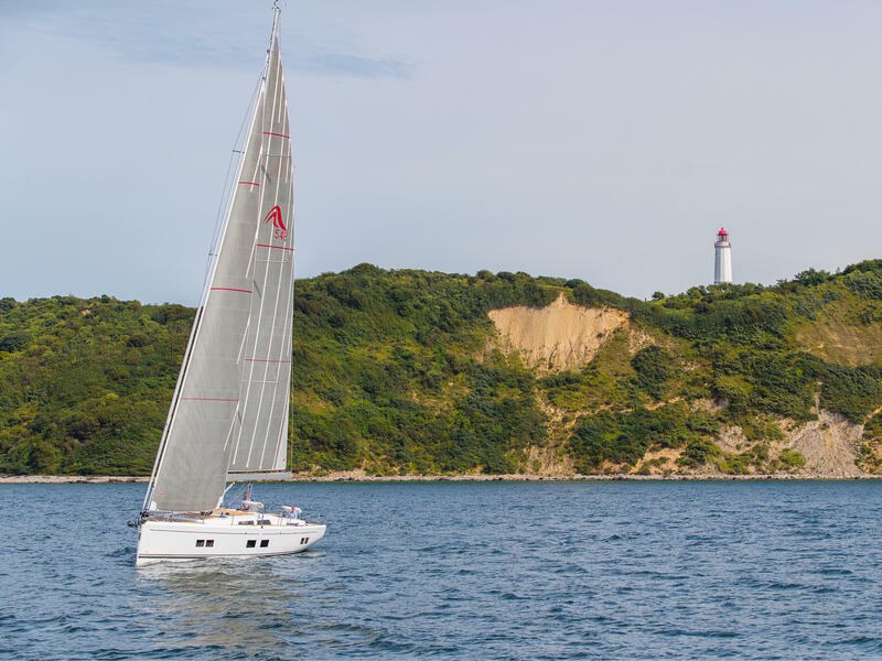Hanse_548_Exterior_Sailing_001_2017_07_27_Exterior_1309_v2